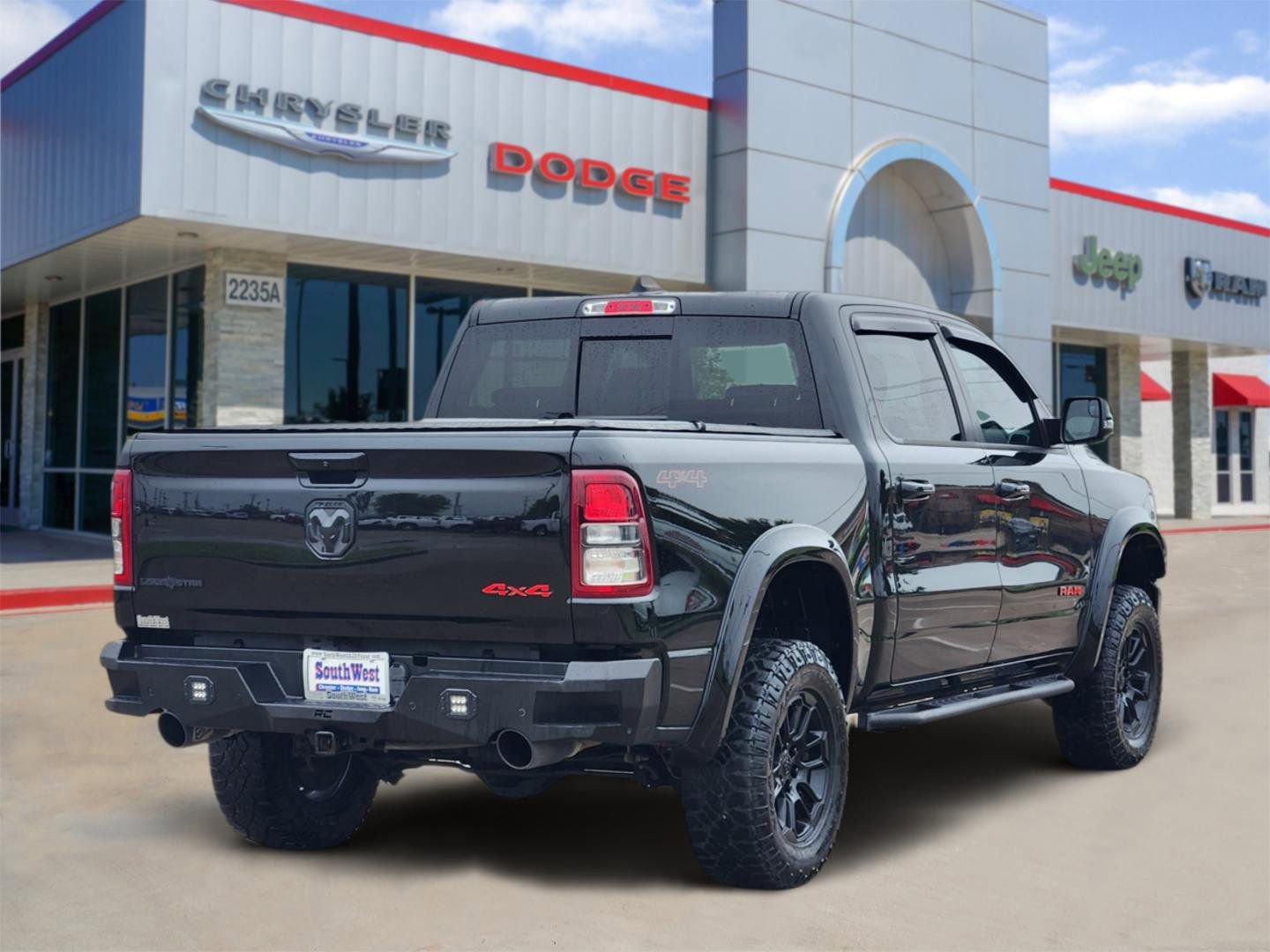 Used 2023 RAM 1500 Lone Star AWD/4WD image 5