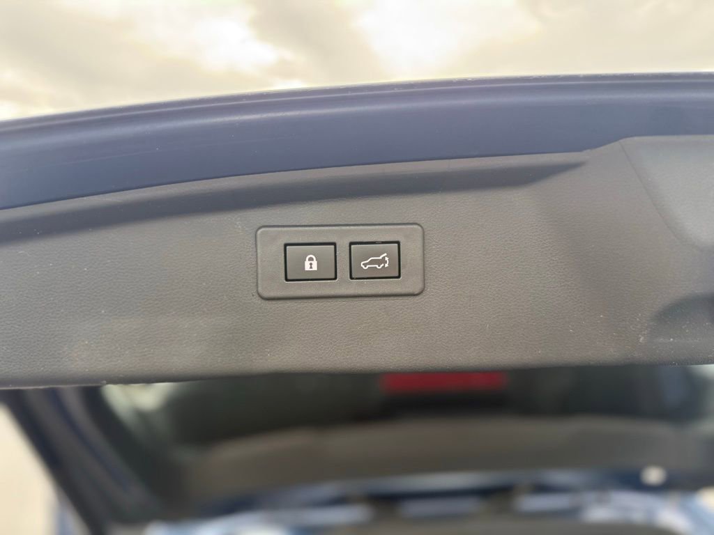 Certified 2022 Subaru Outback Limited w/ Popular Package #2 image 13