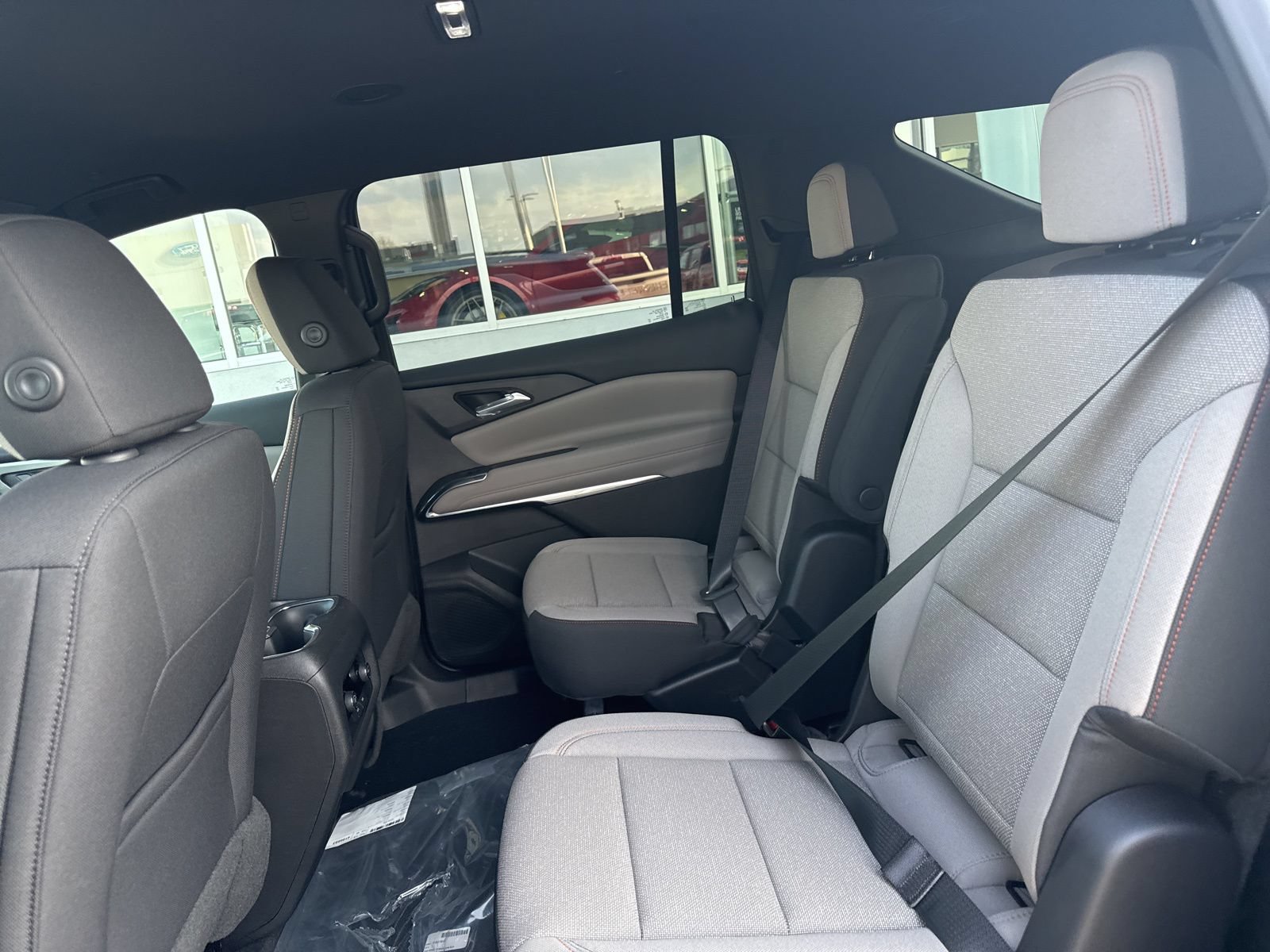 New 2026 Chevrolet Traverse LT AWD/4WD image 14