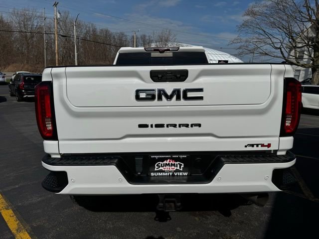 Used 2020 GMC Sierra 2500 AT4 w/ AT4 Premium Package AWD/4WD image 5