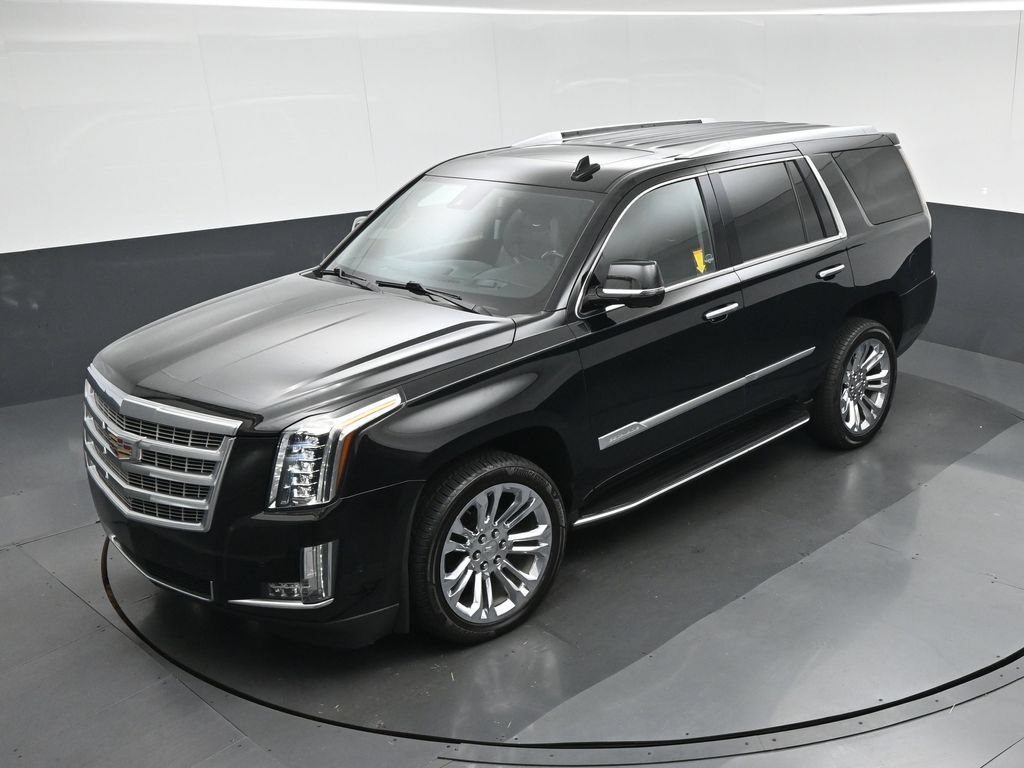 Used 2020 Cadillac Escalade Luxury w/ LPO, Radiant Package AWD/4WD image 72