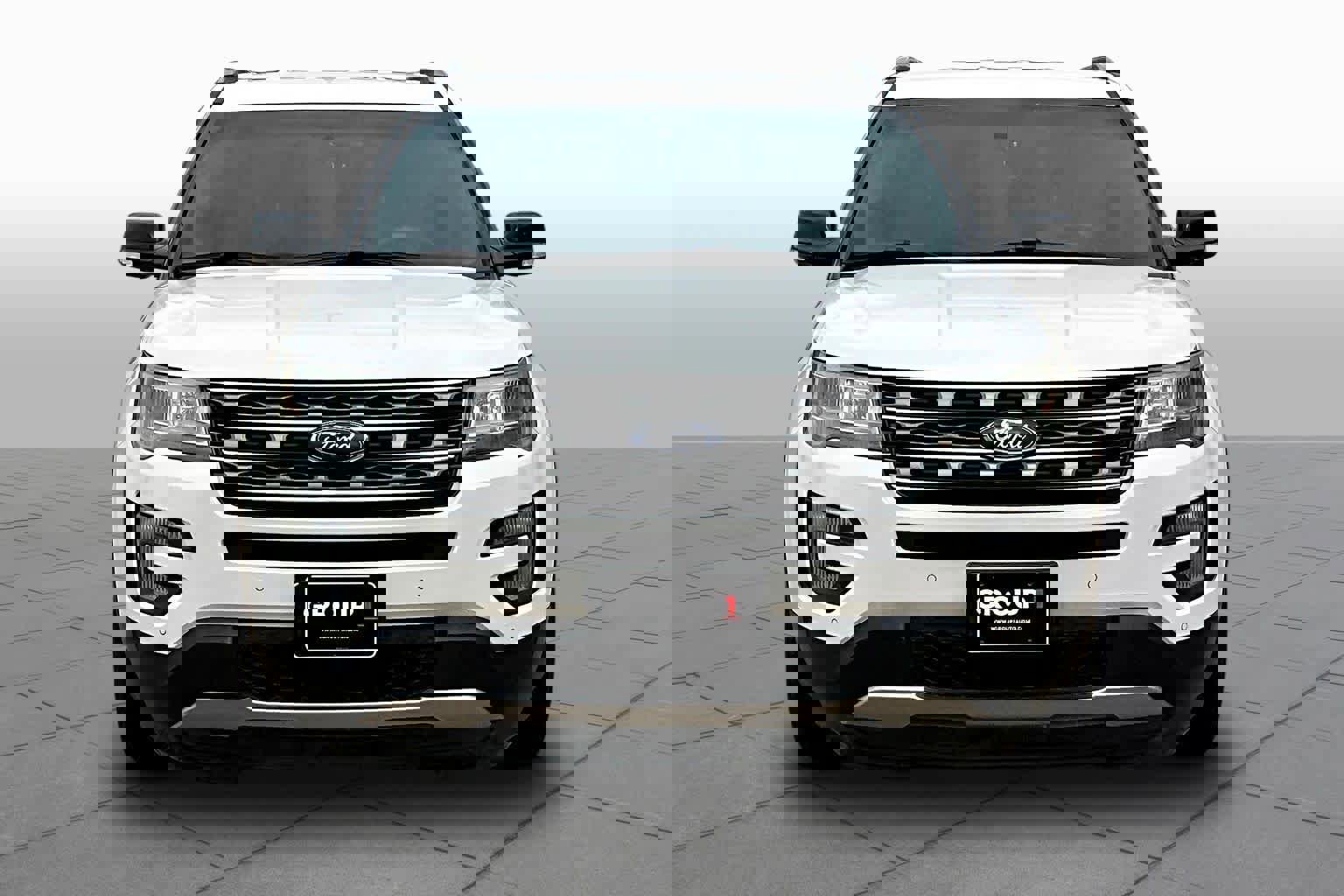 Used 2016 Ford Explorer XLT w/ Equipment Group 202A FWD image 4