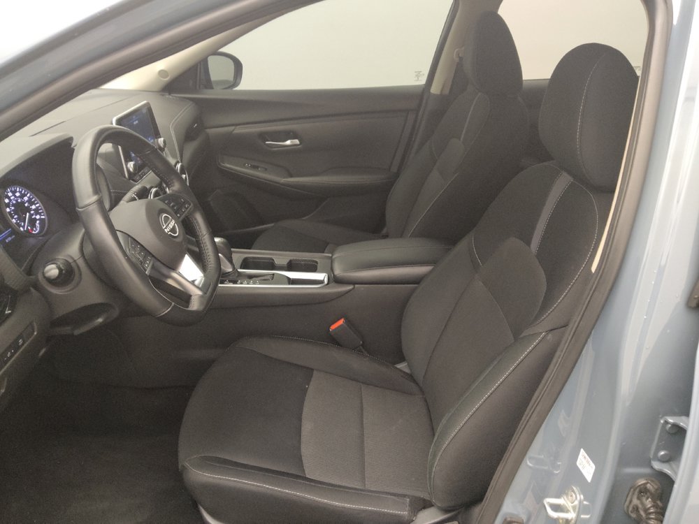 Used 2025 Nissan Sentra SV w/ All-Weather Package FWD image 17