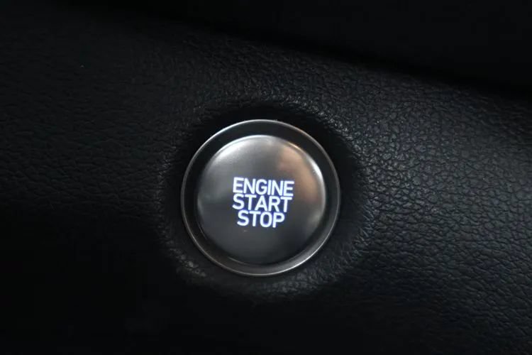 Used 2023 Hyundai Santa Fe SEL FWD image 30