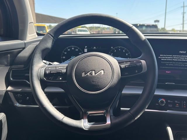 Used 2025 Kia Sportage SX image 21