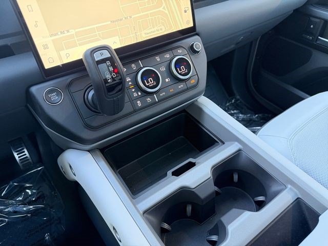 New 2026 Land Rover Defender 110 X AWD/4WD image 24