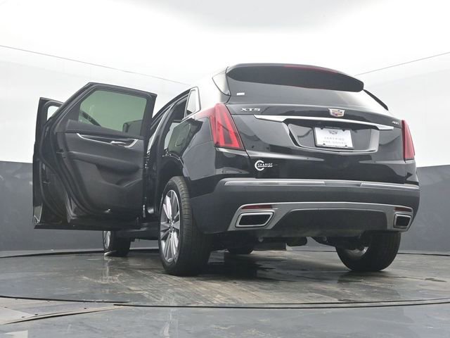 Certified 2025 Cadillac XT5 Premium Luxury image 60