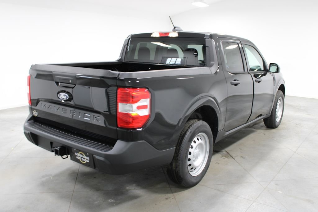 New 2026 Ford Maverick XL image 8