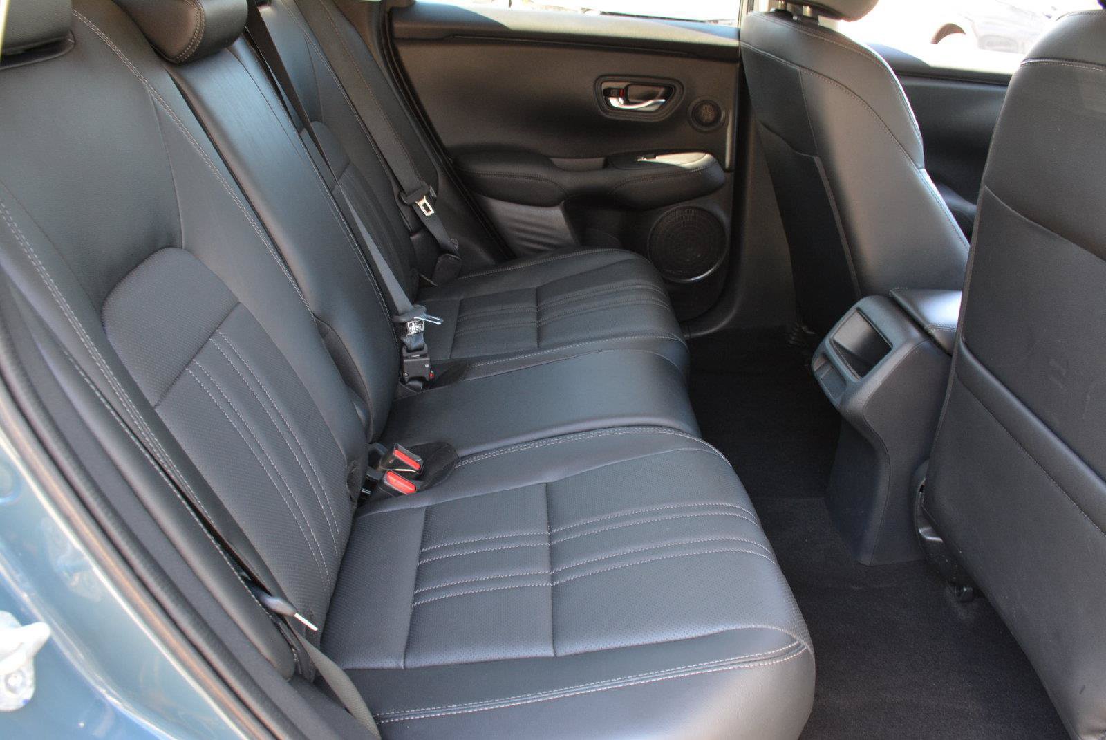 Used 2025 Honda HR-V EX-L image 19