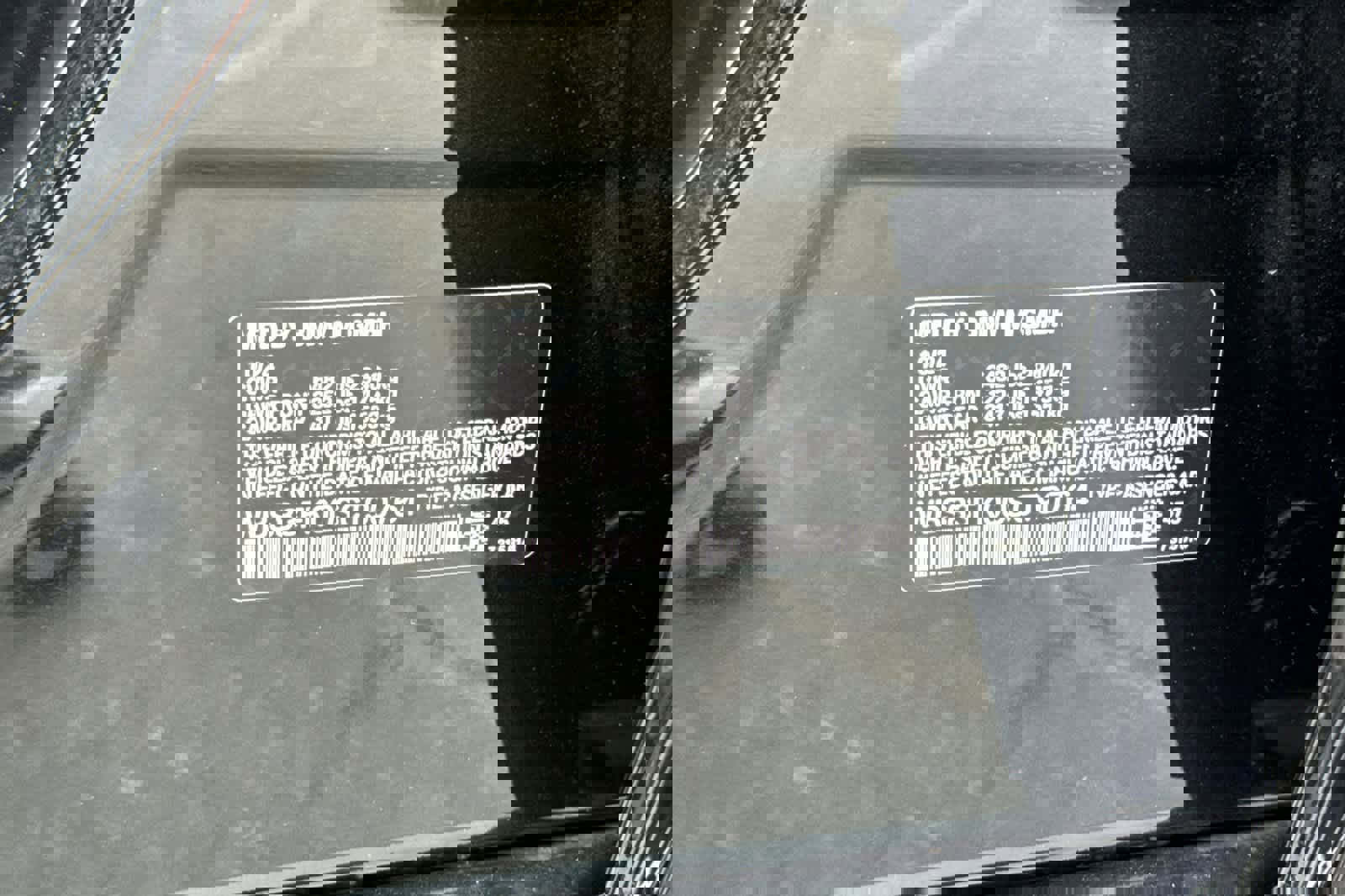 Used 2025 BMW M5 w/ Executive Package image 34