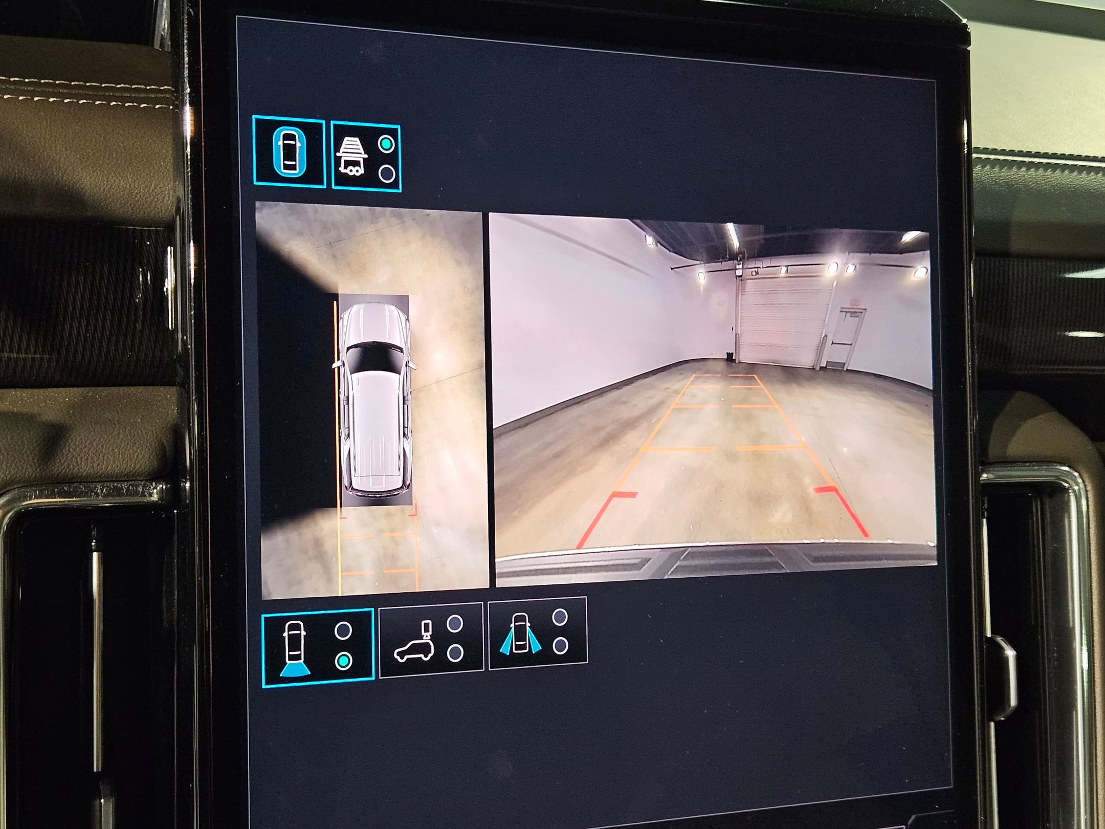 Used 2026 GMC Yukon Elevation image 32