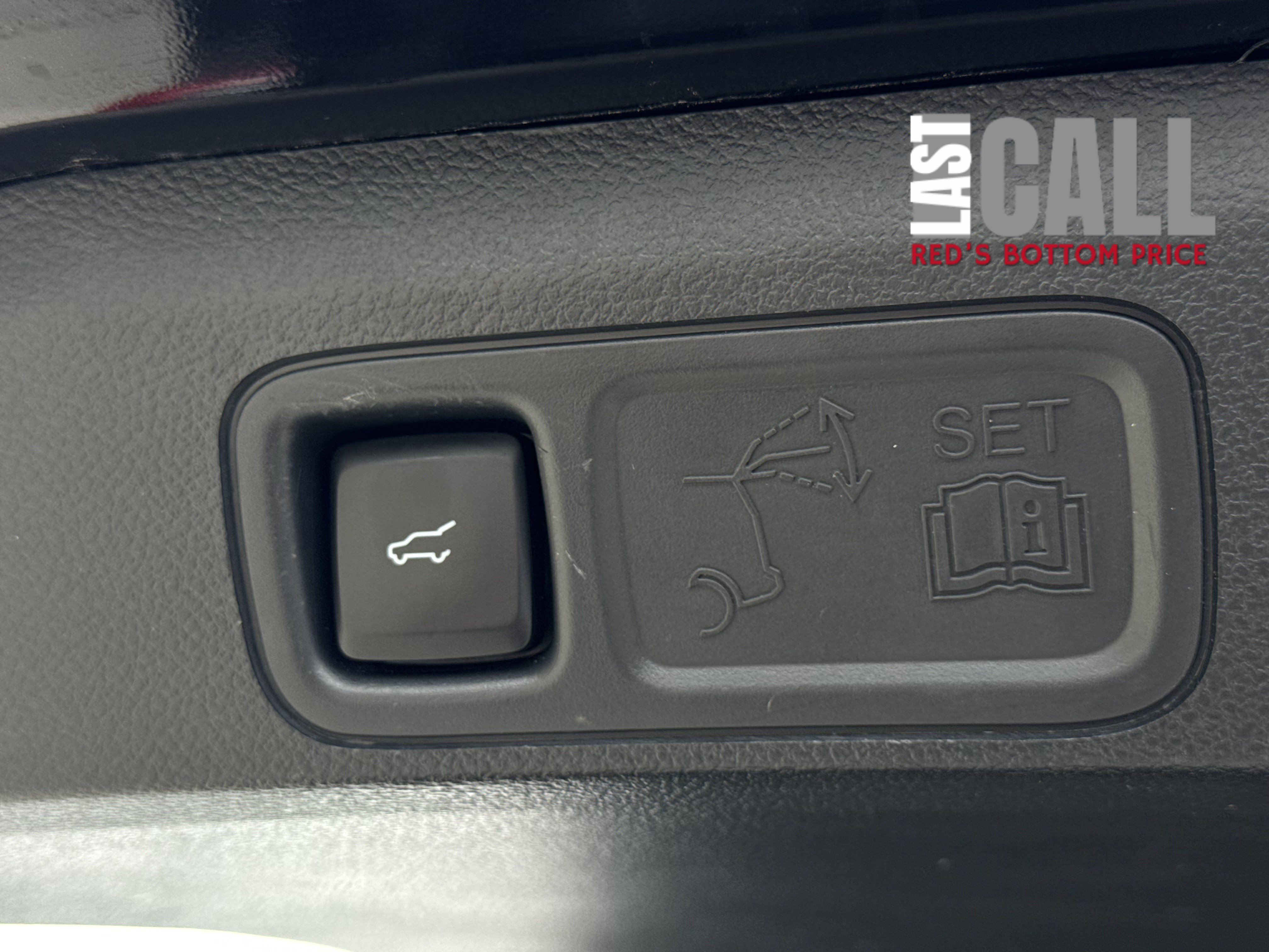 Used 2024 Ford Expedition Max Limited image 10