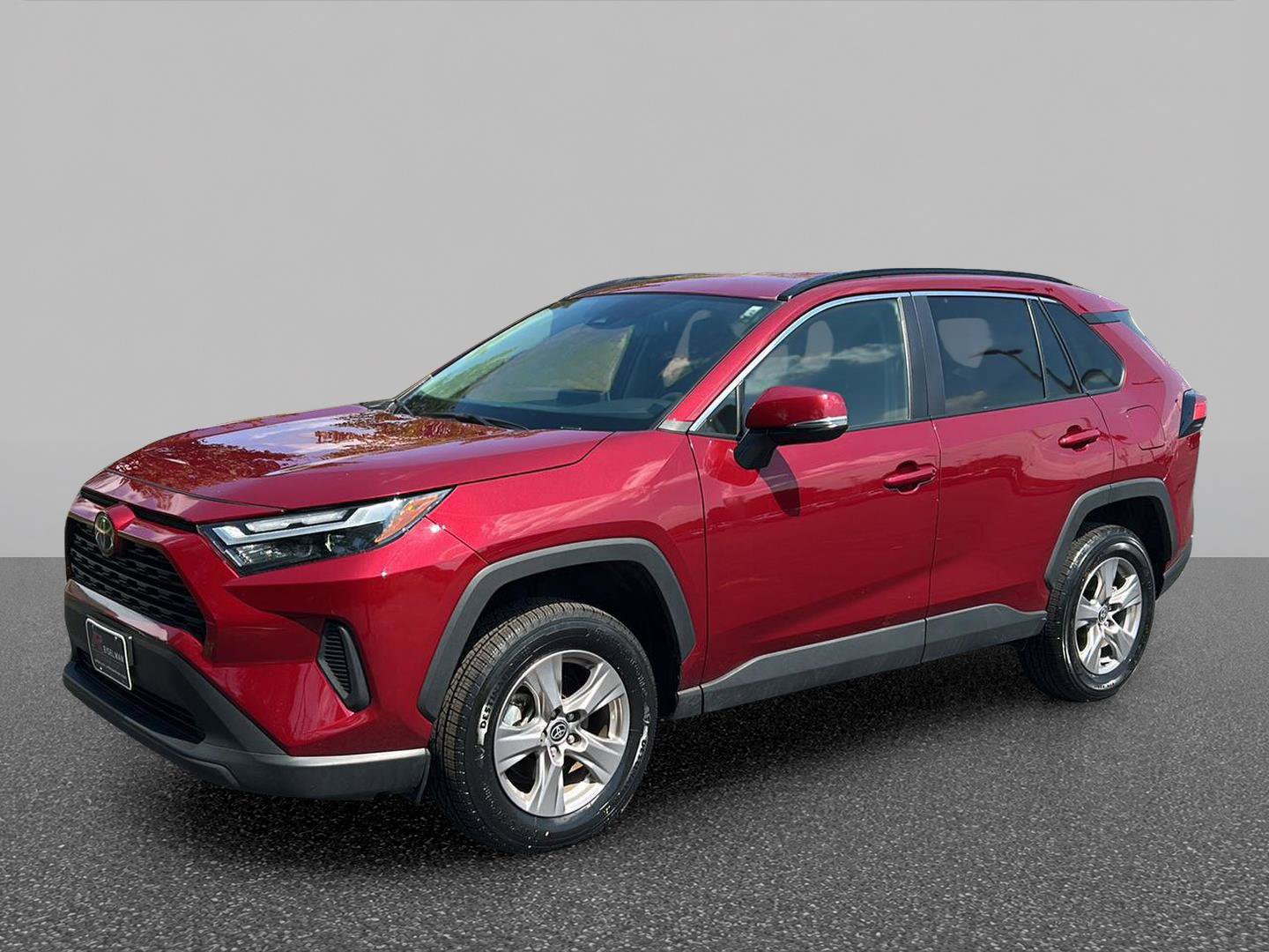 Used 2025 Toyota RAV4 XLE