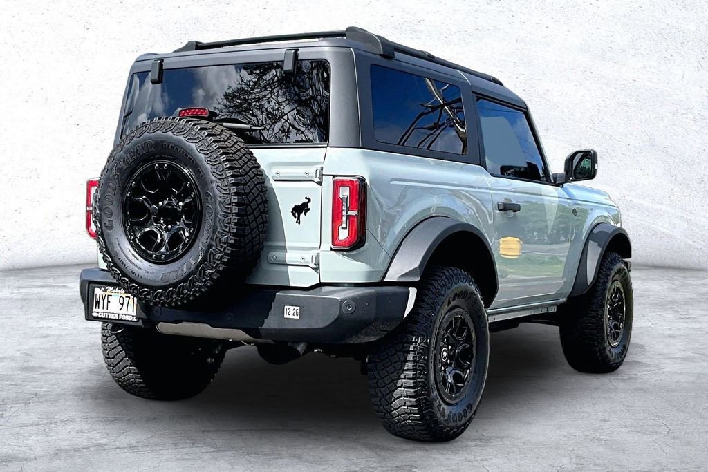 Used 2023 Ford Bronco Wildtrak image 2