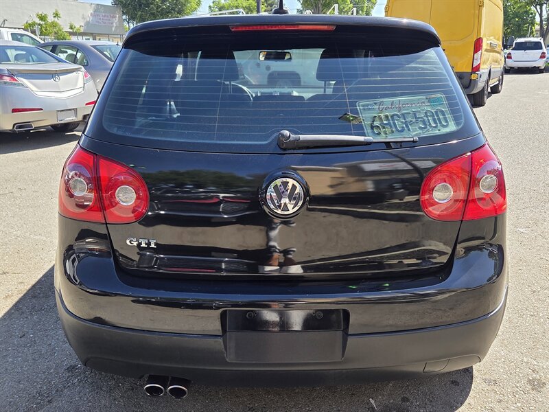 Used 2009 Volkswagen GTI 2-Door FWD image 4
