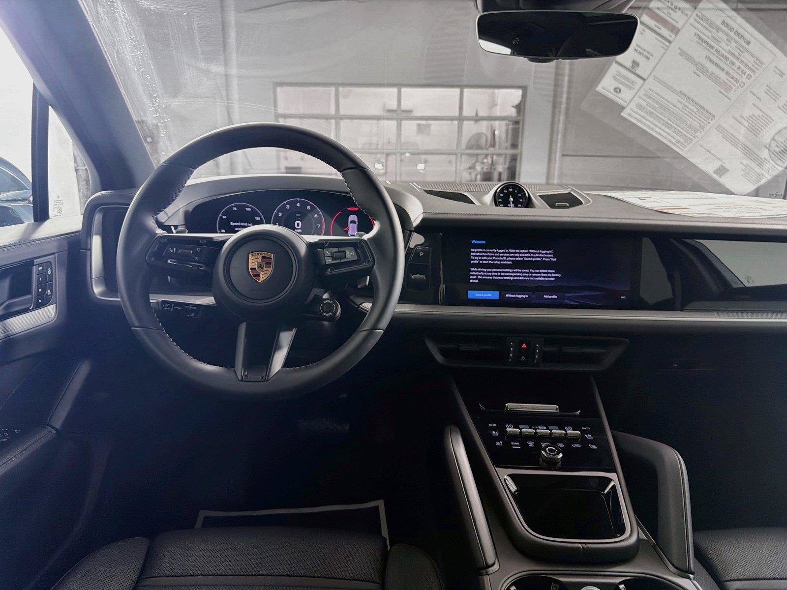 Certified 2026 Porsche Cayenne AWD/4WD image 18