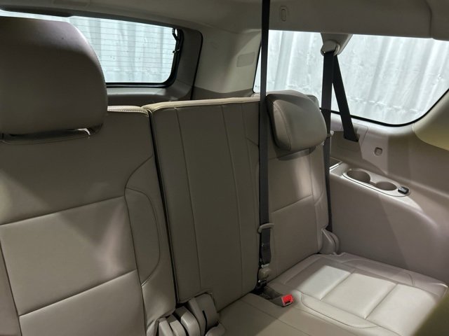 Used 2017 Chevrolet Suburban LT w/ LT Signature Package image 13