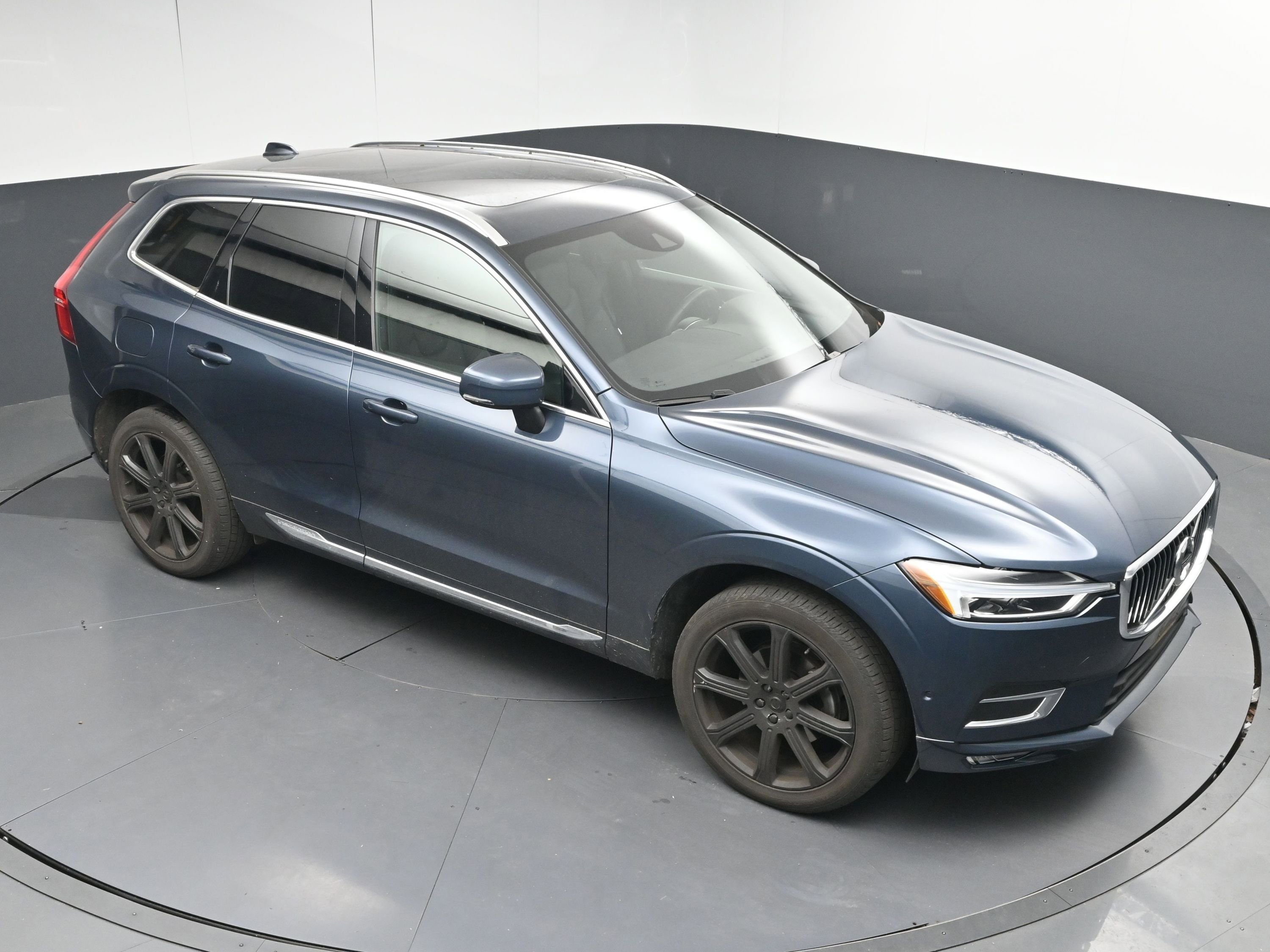 Used 2018 Volvo XC60 T5 Inscription w/ Convenience Package image 34