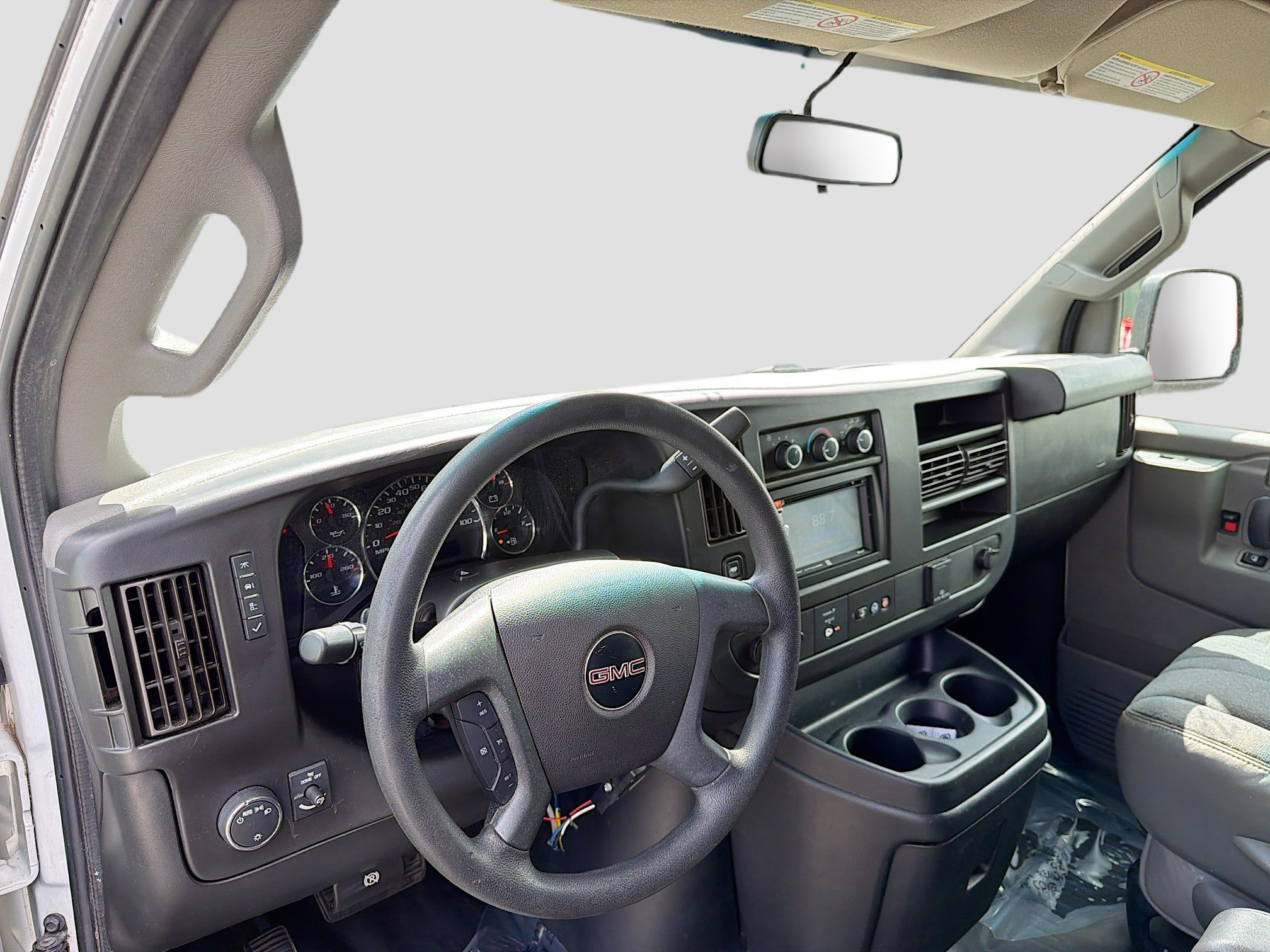 Used 2019 GMC Savana 2500 w/ Driver Convenience Package image 21