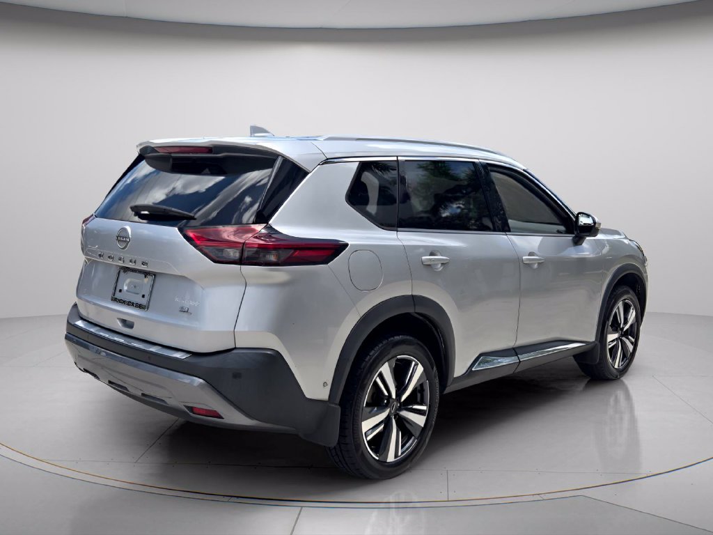 Used 2022 Nissan Rogue SL w/ SL Premium Package FWD image 6