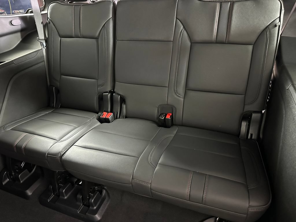 Used 2025 Chevrolet Tahoe RST w/ Comfort Package AWD/4WD image 28