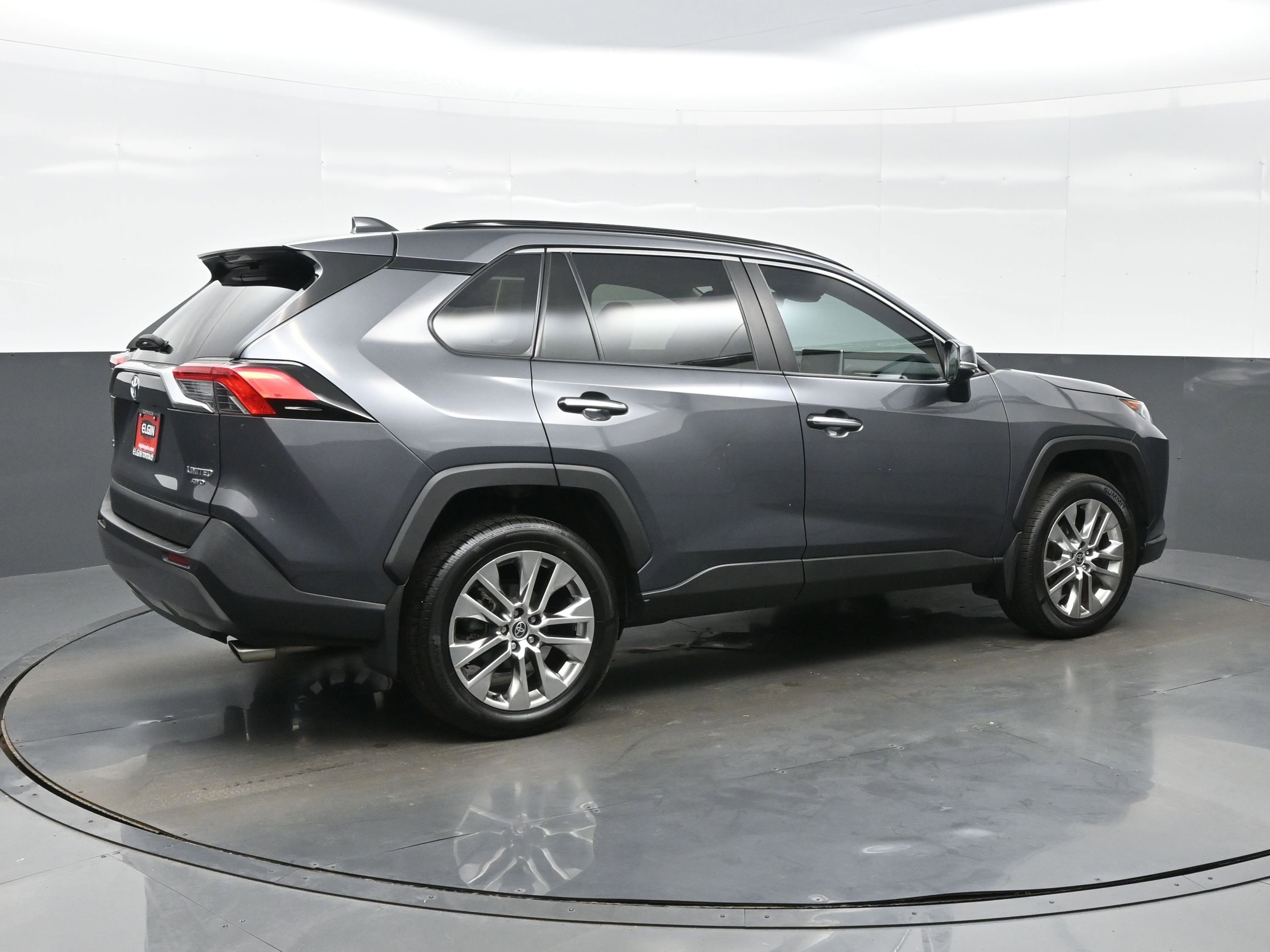 Used 2021 Toyota RAV4 Limited w/ Limited Grade Weather Package AWD/4WD image 6