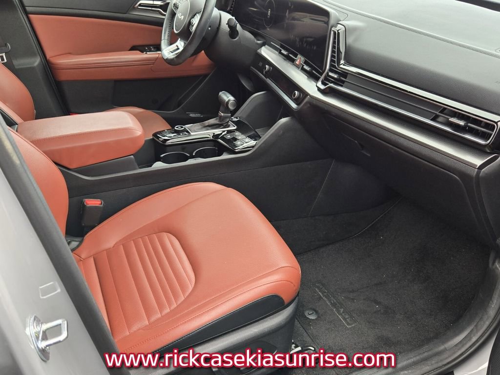 Used 2023 Kia Sportage SX image 11