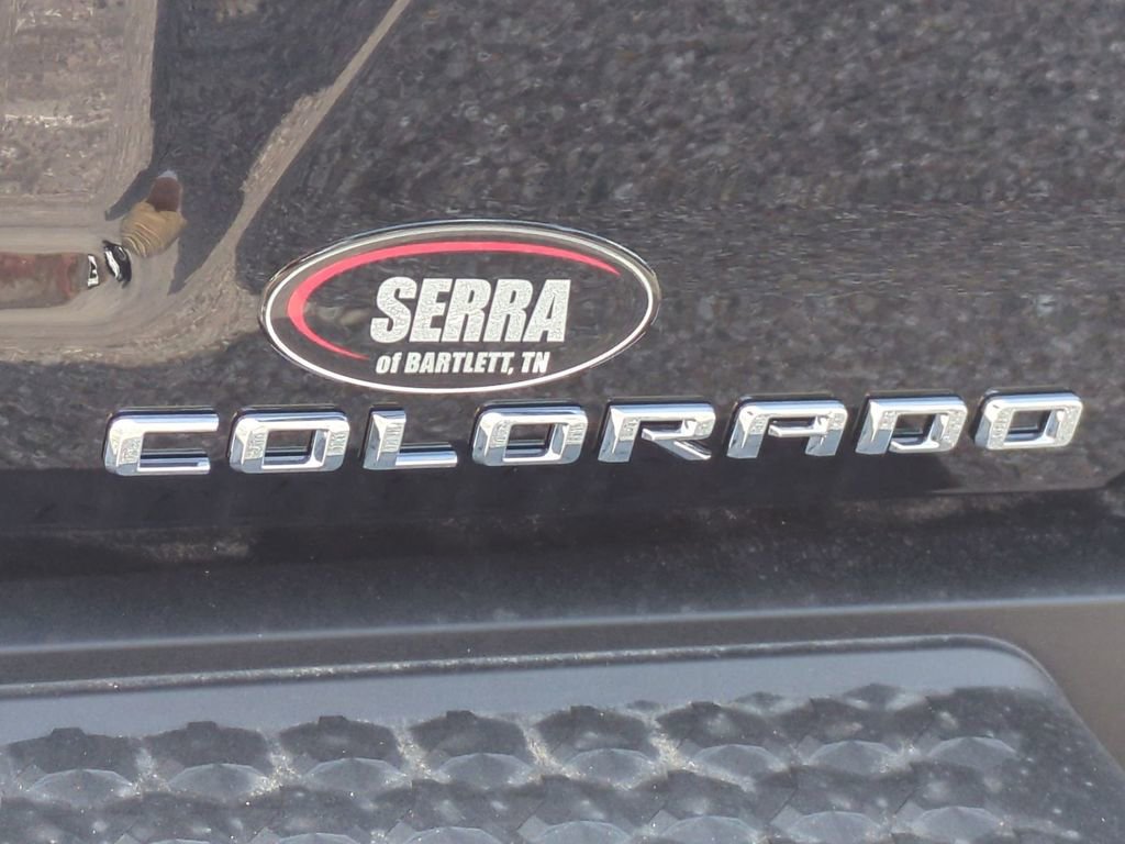 New 2025 Chevrolet Colorado Z71 w/ Midnight Edition image 32