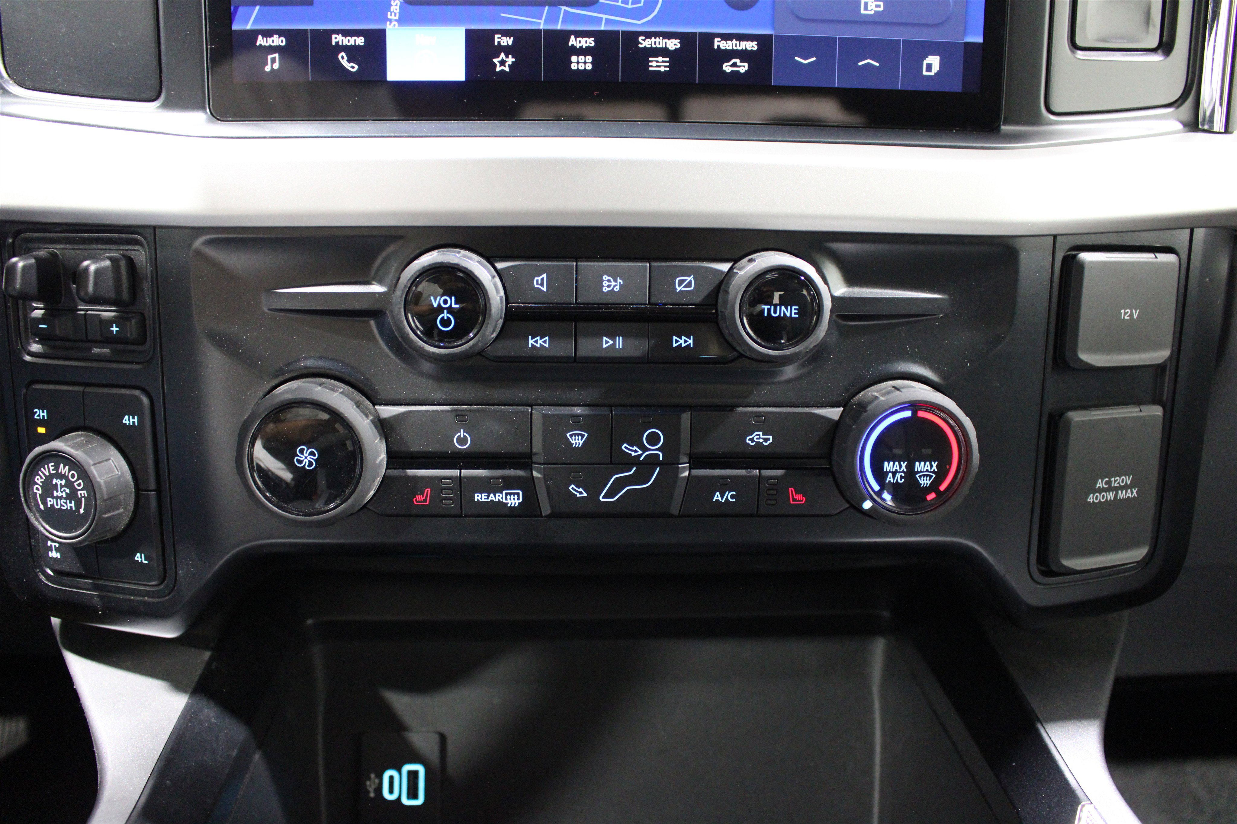 Used 2023 Ford F250 XLT w/ Tremor Off-Road Package image 16