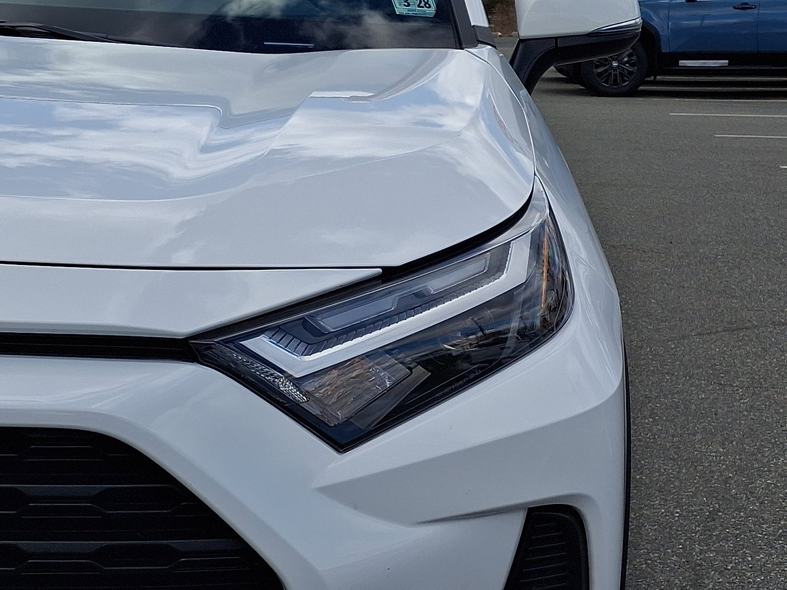 Certified 2023 Toyota RAV4 XLE w/ Convenience Package image 9