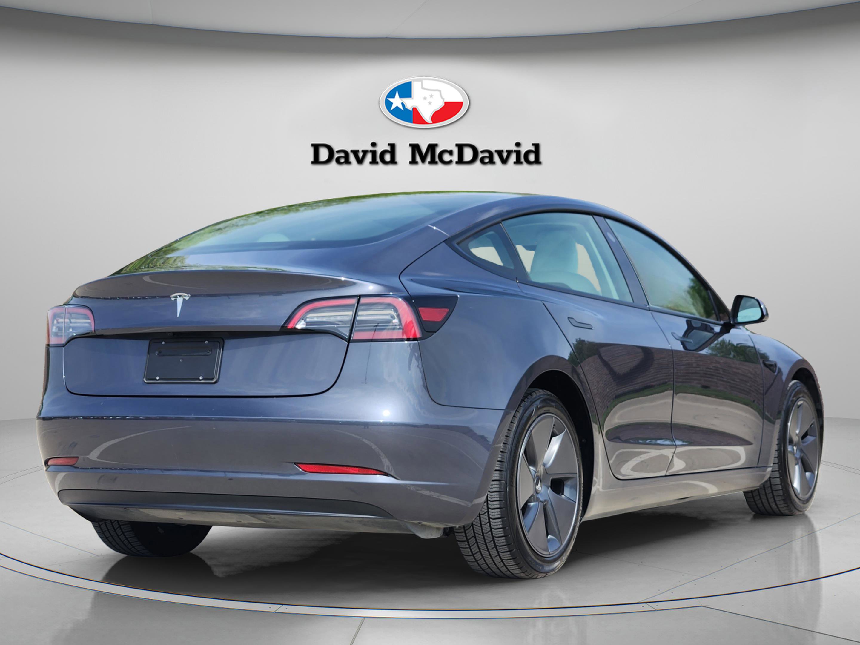 Used 2023 Tesla Model 3 Standard Range image 6