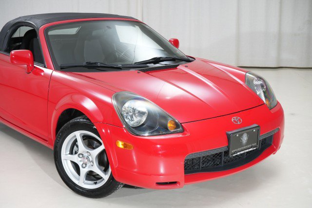 Used 2001 Toyota MR2 image 8