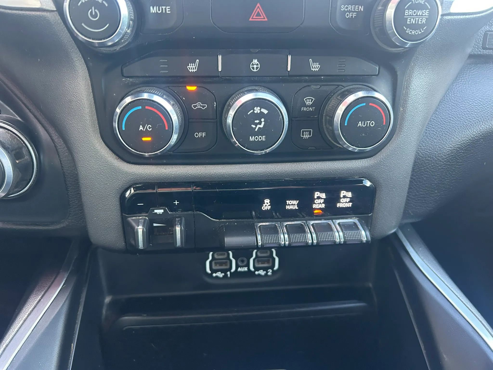 Used 2019 RAM 2500 Big Horn AWD/4WD image 10