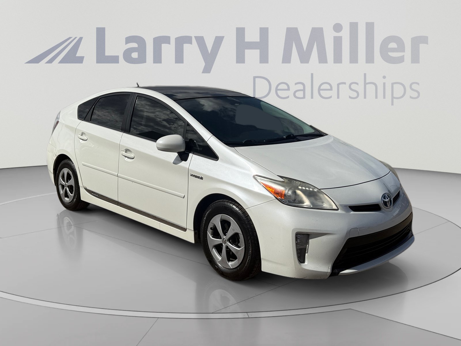 Used 2012 Toyota Prius Three w/ Solar Roof Pkg FWD image 7