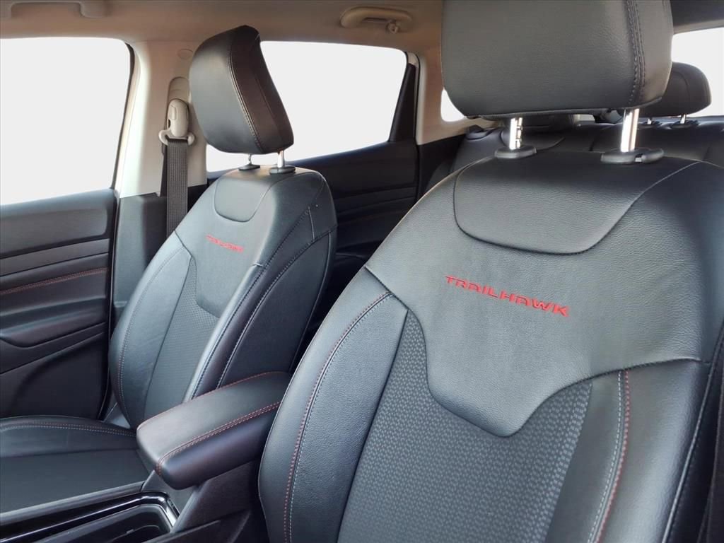 Certified 2022 Jeep Compass Trailhawk w/ Trailhawk Convenience Group image 9