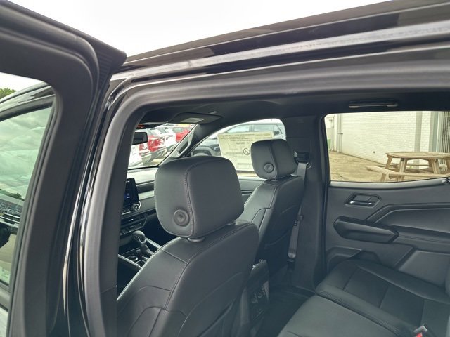New 2025 Chevrolet Colorado LT w/ LT Convenience Package image 30