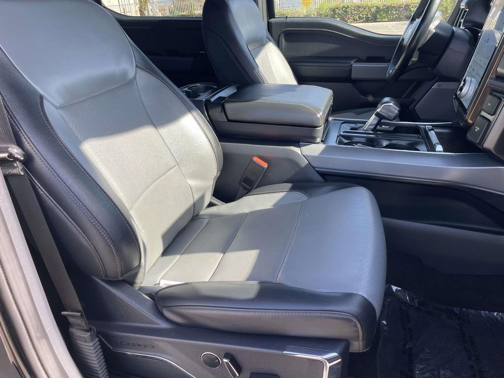 Certified 2022 Ford F150 Lightning Lariat image 28