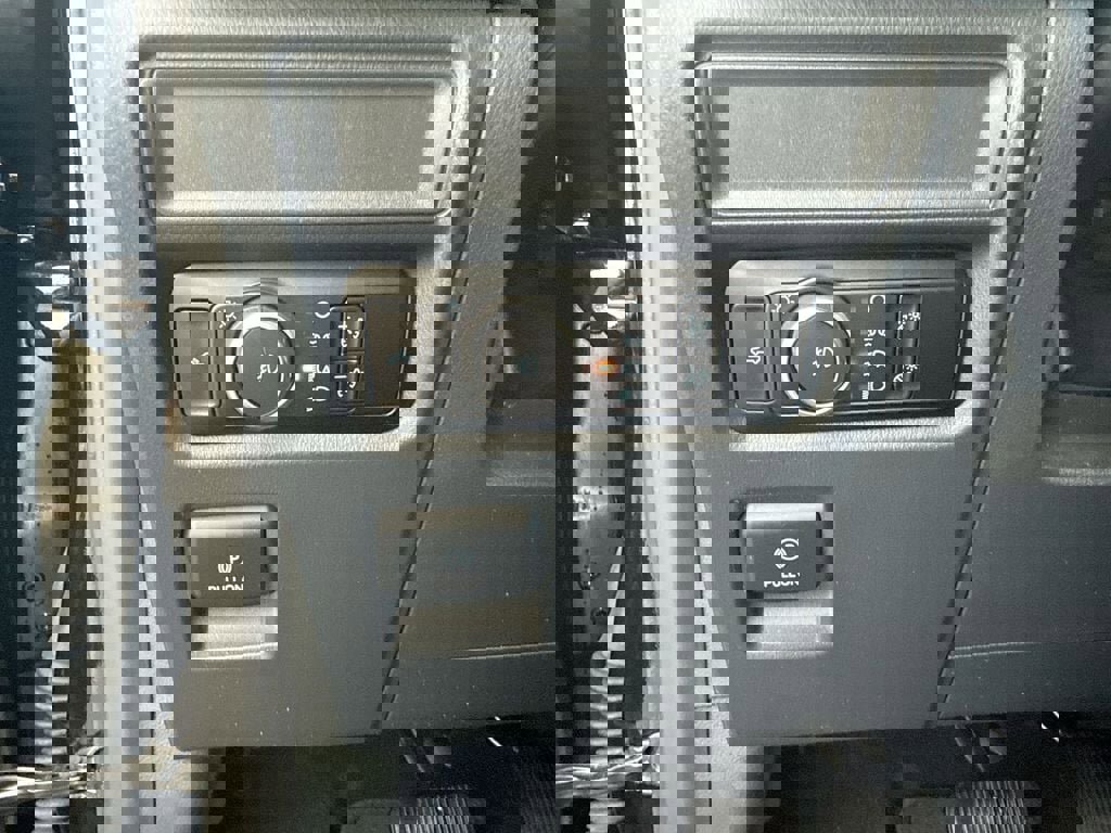 Used 2023 Ford F150 XL w/ STX Appearance Package image 9