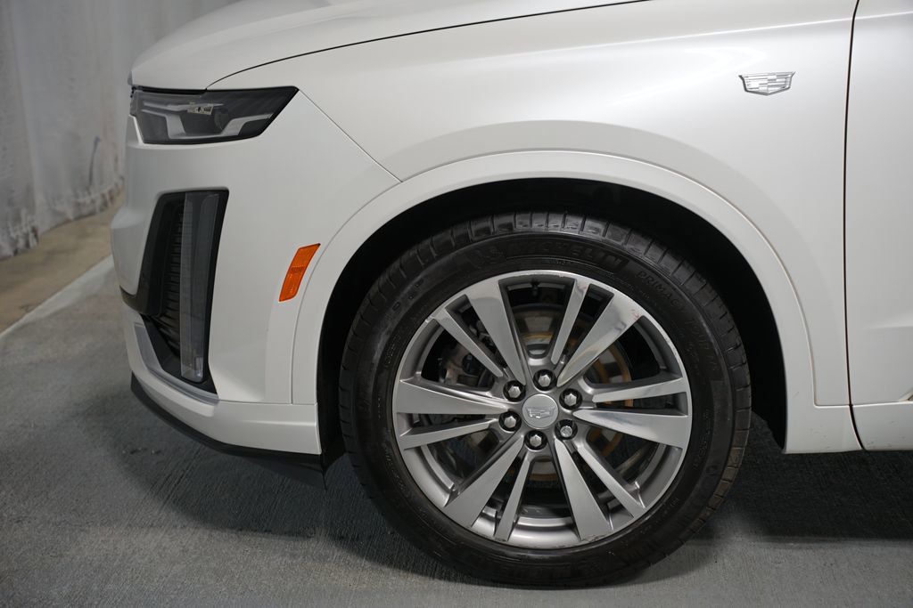 Used 2021 Cadillac XT6 Premium Luxury image 5