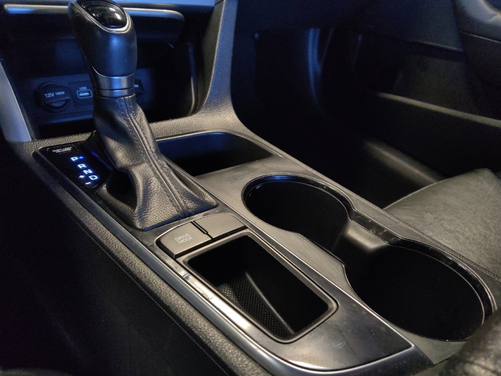 Used 2015 Hyundai Sonata Limited image 26