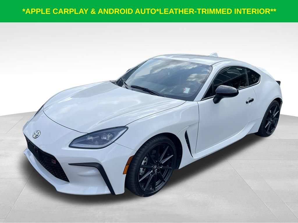 Used 2025 Toyota GR86 Premium w/ ALL Weather Mat Package (TMS) RWD video 2