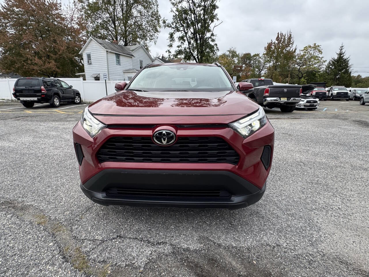 Used 2025 Toyota RAV4 XLE image 3
