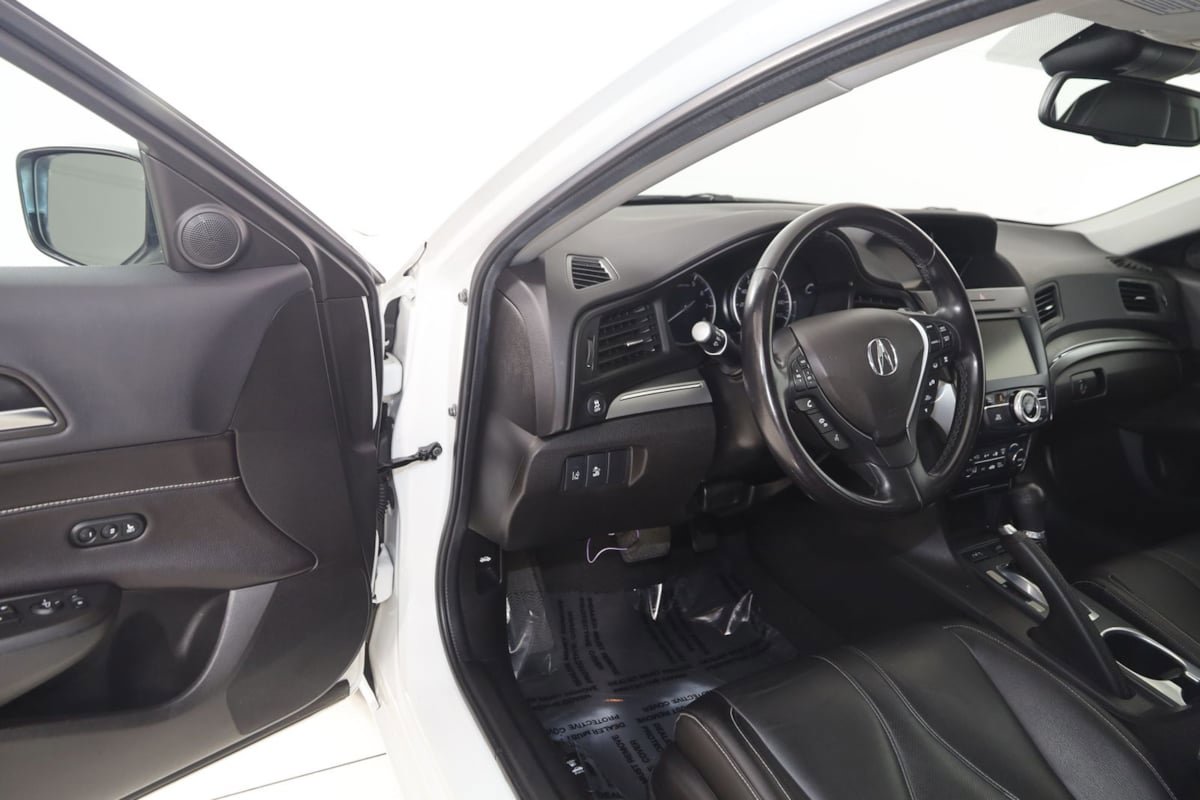 Used 2019 Acura ILX FWD image 45