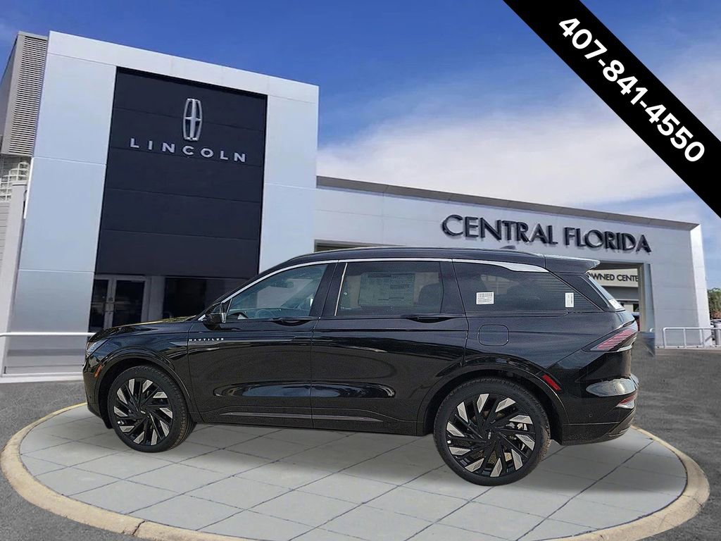 New 2024 Lincoln Nautilus Black Label w/ Jet Appearance Package (87T) image 7