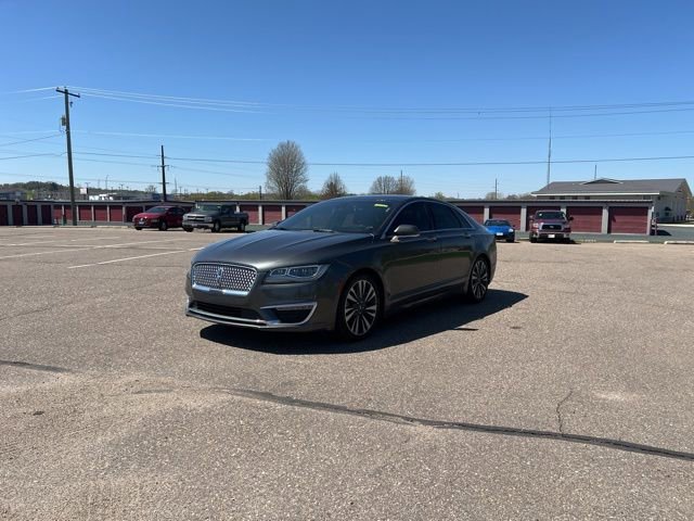 Used 2019 Lincoln MKZ Reserve w/ Luxury Package AWD/4WD image 3