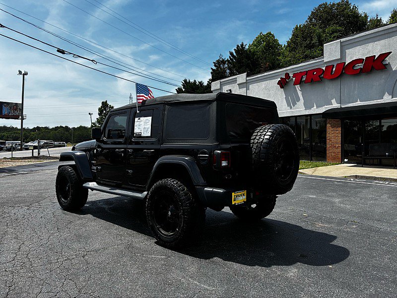 Used 2020 Jeep Wrangler Unlimited Sahara AWD/4WD image 4