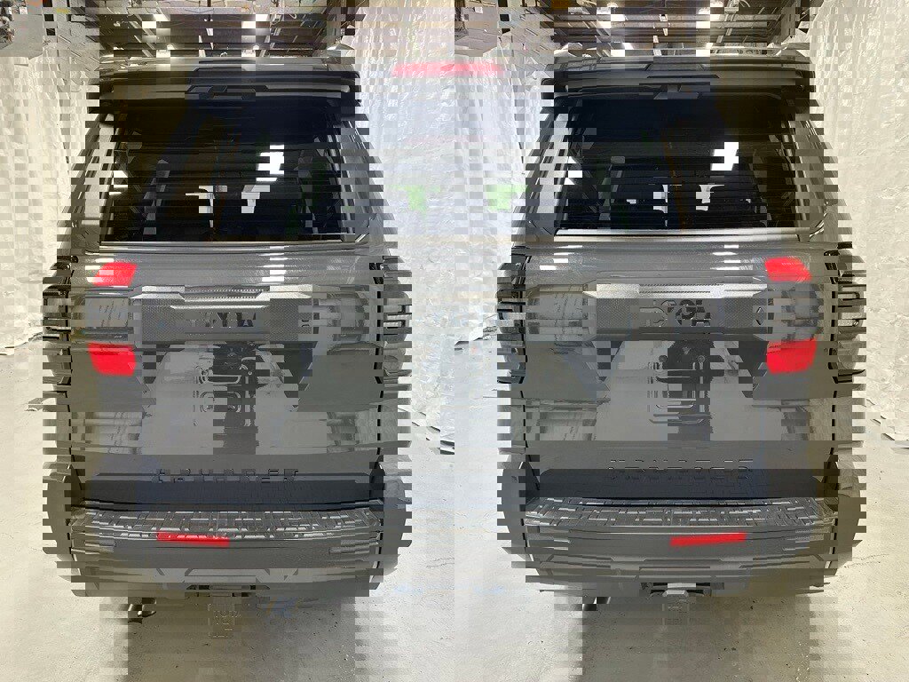 Used 2025 Toyota 4Runner SR5 image 6