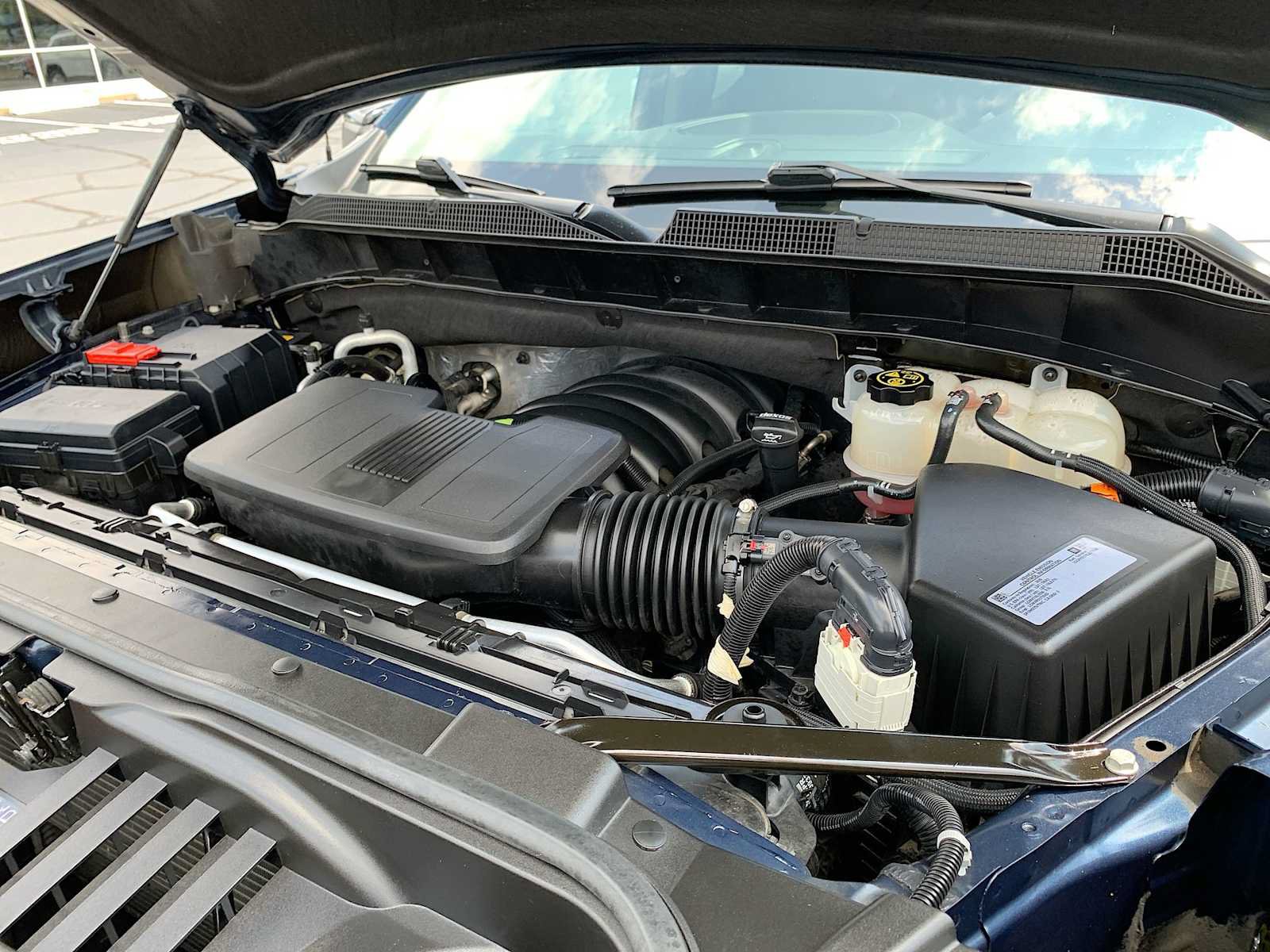 Certified 2020 Chevrolet Silverado 1500 RST AWD/4WD image 28
