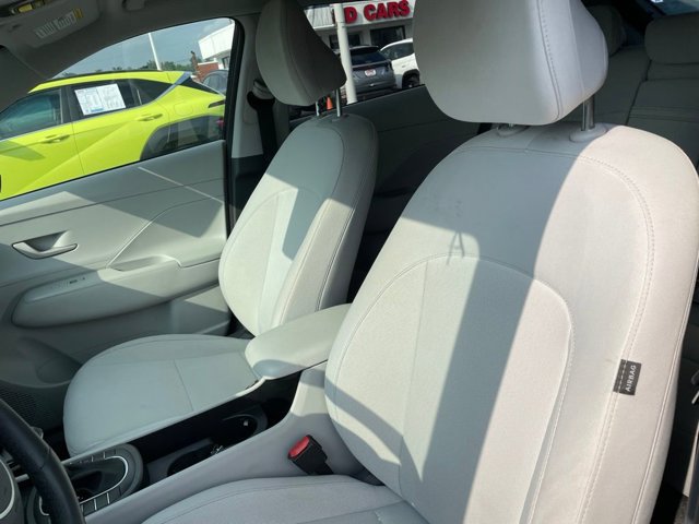 Used 2025 Hyundai Kona SEL AWD/4WD image 9