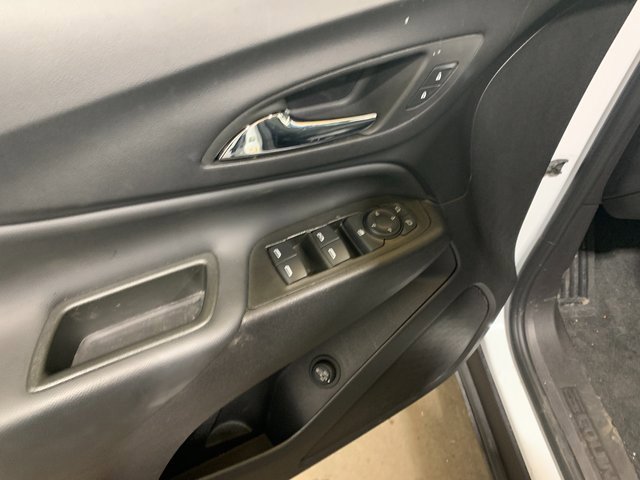 Used 2024 Chevrolet Equinox LT w/ LPO, Floor Liner Package image 17